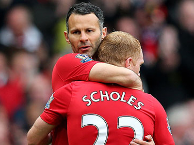 Στο τιμ και ο Πολ Σκόουλς