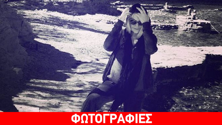 Διακοπές στην Τήνο κάνει η Ρούλα Κορομηλά!