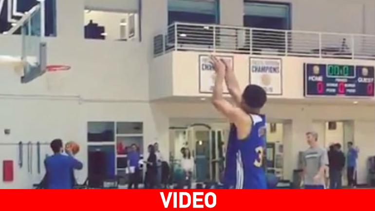 Σκόραρε 77 συνεχόμενα τρίποντα ο Κάρι!