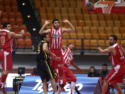 Κέρδισε Μουν και Ηλυσιακό ο Ολυμπιακός