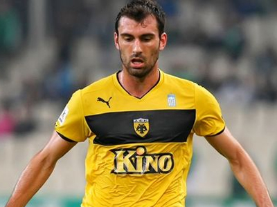 Ξεκαθαρίζει για τρεις στην ΑΕΚ