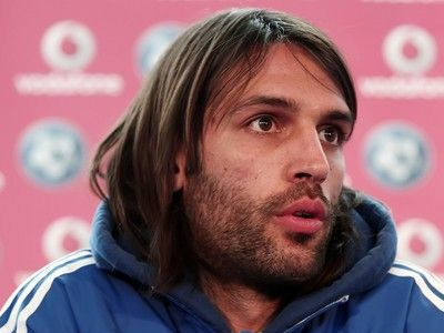 «Δεν μπορούμε να μπλέξουμε το ποδόσφαιρο με την πολιτική»