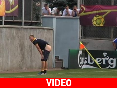 Με κατεβασμένο το σορτσάκι!