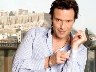 Στράτος Τζώρτζογλου: «Φεύγω μόνιμα για Αμερική»!