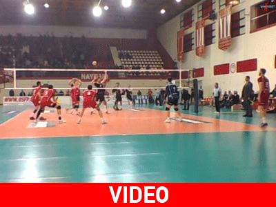 Βόλεϊ: «Άλωσε» το Ρέντη ο ΠΑΟΚ και έπιασε τον Ολυμπιακό στην κορυφή