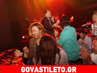 Τρύφωνας Σαμαράς: Η πρώτη του νυχτερινή έξοδος μετά το νοσοκομείο!