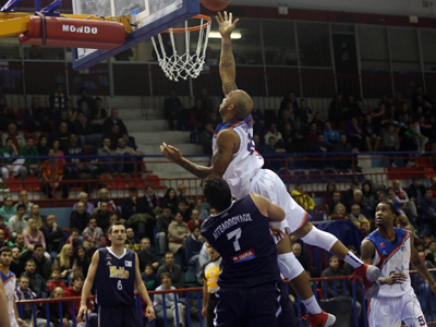 Σπουδαία νίκη ο Πανιώνιος 74-66 τον ΑΓΟΡ