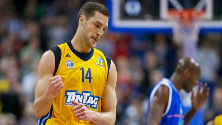 Το συγκινητικό μήνυμα του Κένταλ για τον αγώνα του γιου του