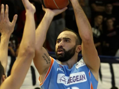 Νοκ-άουτ ο Τσάμης