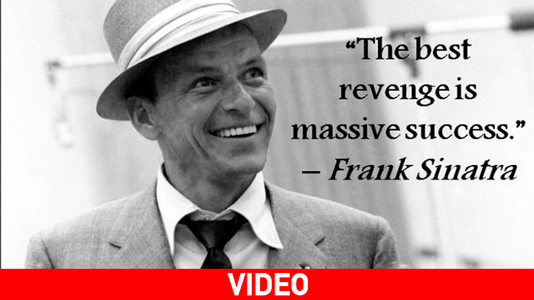 Σαν σήμερα: Δεκαοχτώ χρόνια χωρίς τη μαγική φωνή του Φρανκ Σινάτρα