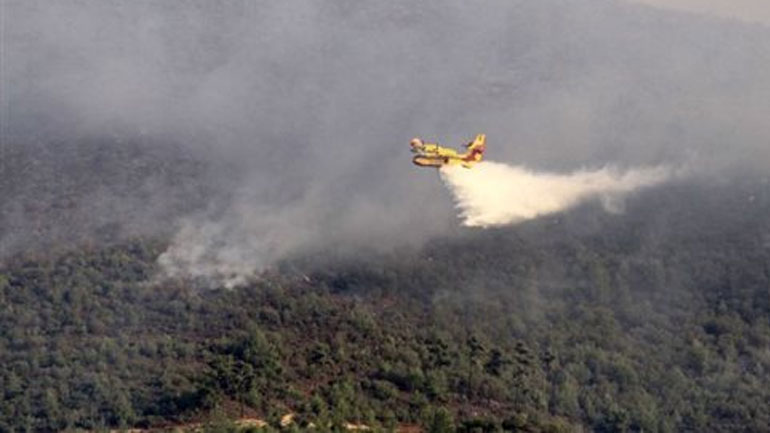 Σε ύφεση η φωτιά στους πρόποδες του Ολύμπου Σε ύφεση η φωτιά στους πρόποδες του Ολύμπου