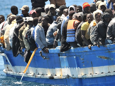 Τεράστια επιχείρηση στη Λαμπεντούζα- Διασώθηκαν 2.164 πρόσφυγες