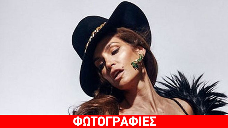 Cindy Crawford: Έτσι είναι το σώμα της χωρίς ρετούς! Οι φωτογραφίες με μπικίνι