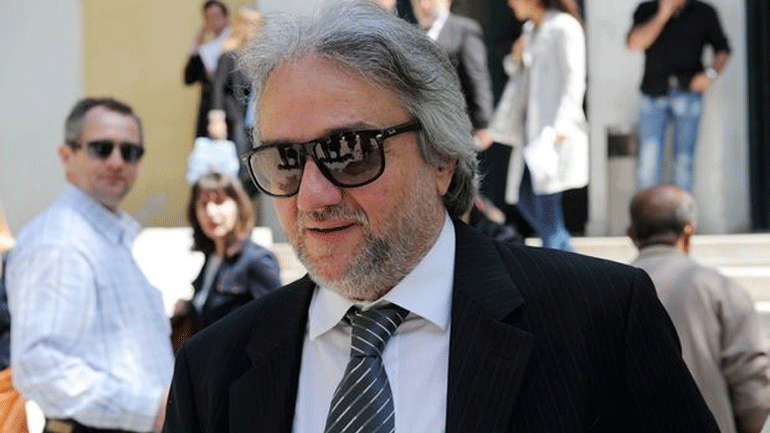 Ο Κομπότης τρολάρει: «Θα πάρω μετοχές και στην ομάδα μπάσκετ!»