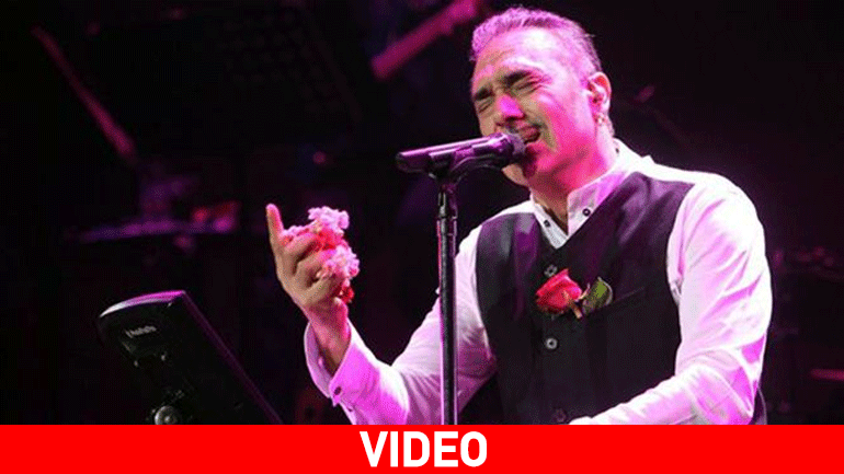 Φραστική επίθεση Σφακιανάκη σε τραγουδιστές και στην… Μελίνα Μερκούρη!