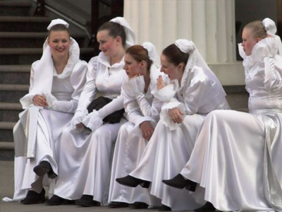 Μονογαμία ή η πολυγαμία;