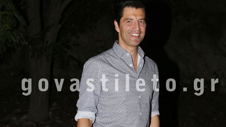 Σάκης Ρουβάς: Η guest εμφάνιση για τα 10 χρόνια Θετικής Ενέργειας! Σάκης Ρουβάς: Η guest εμφάνιση για τα 10 χρόνια Θετικής Ενέργειας!