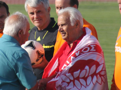 «Έφυγε» ο Μπάμπης Δρόσος