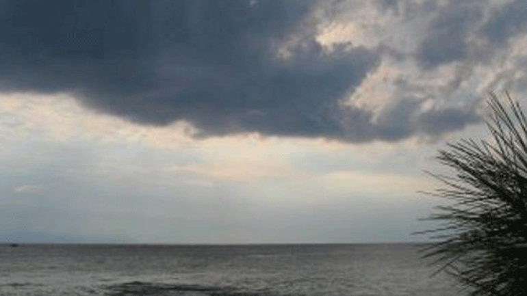 Άστατος καιρός με βροχές και σποραδικές καταιγίδες