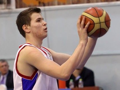 Κλείνει στον Ολυμπιακό ο Αγραβάνης