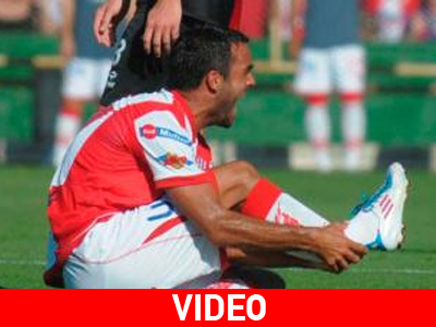 Σοκ: Του έσπασε το πόδι στα δύο!