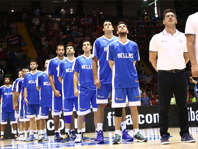 Με φόντο τους «8» η Ελλάδα