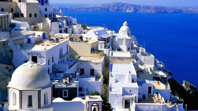 Σαντορίνη: Έναρξη ελέγχων για παράνομες αποχετεύσεις