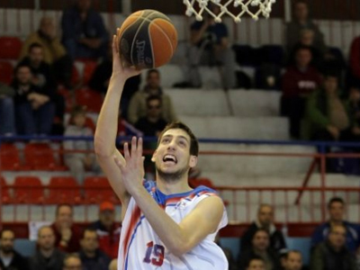 Επίσημα στον ΠΑΟΚ ο Σαλούστρος