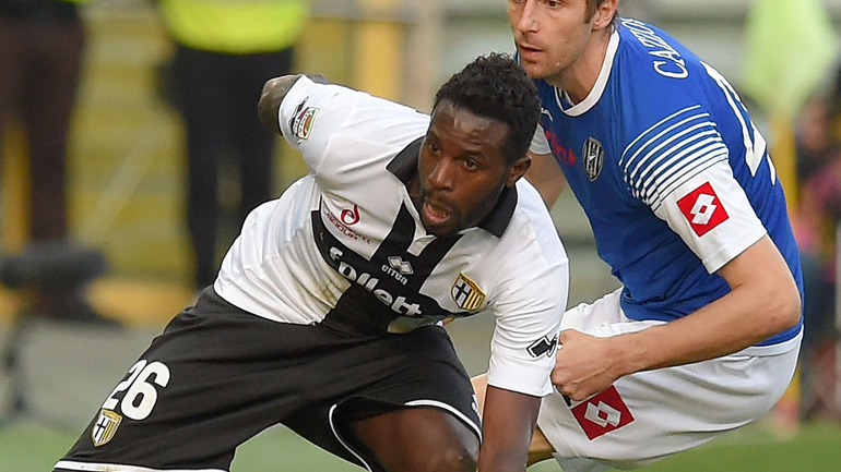 «Στο στόχαστρο του Ολυμπιακού ο Βαρέλα»