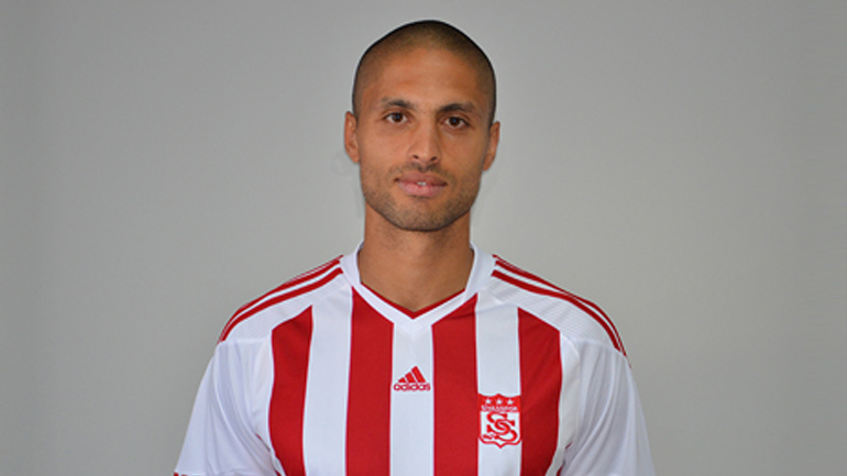 Στο στόχαστρο του Ολυμπιακού ο Ντα Κόστα