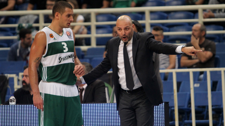 «Επί 40 λεπτά ήμασταν συγκεντρωμένοι»