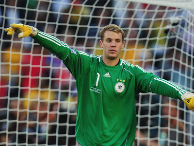 Ιδιαίτερο παιχνίδι για τον Νόιερ