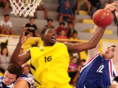 Μπάσκετ: Στη Σάσαρι ο Μποντζ