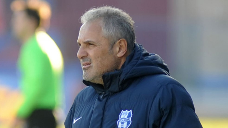 Έπλεξε το εγκώμιο του Δέλλα ο Βοσνιάδης