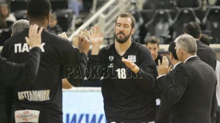 «Είμαστε με την πλάτη στον τοίχο»