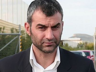 Όλοι στη διάθεση του Δέλλα