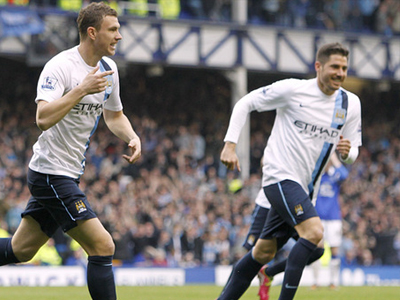 Στην κορυφή η Σίτι!