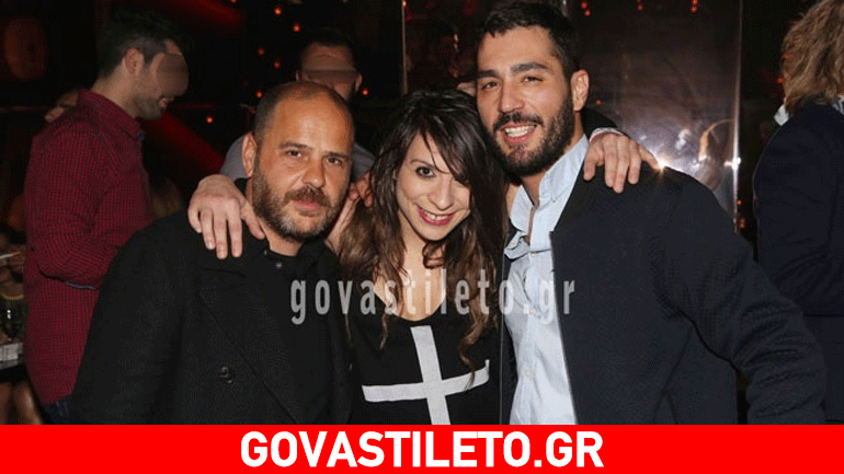 Χαμόγελα ευτυχίας και βραδινή έξοδος για την Πένυ Σκάρου!