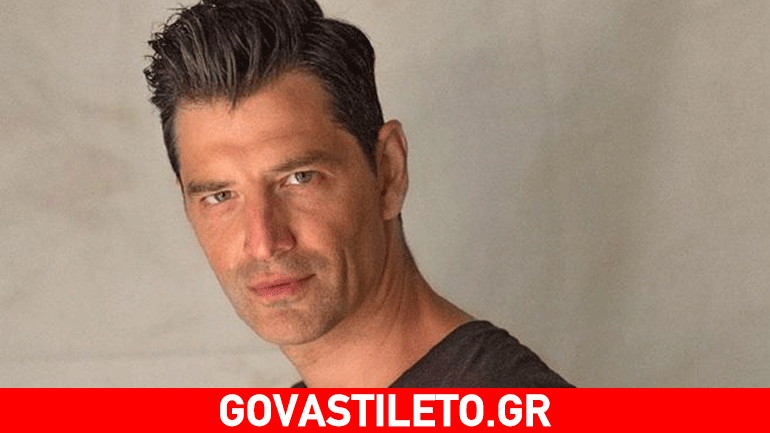 Σάκης Ρουβάς: Ευχήθηκε στις γυναίκες χρόνια πολλά, διαβάζοντας… ποίημα!