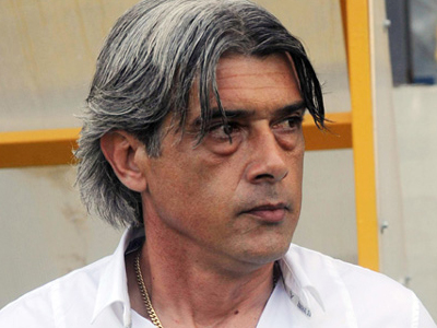 «Είναι ντροπή να δίνεται τέτοια κάρτα»