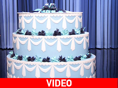 Στριπτίζ- έκπληξη για τα γενέθλια γνωστού παρουσιαστή