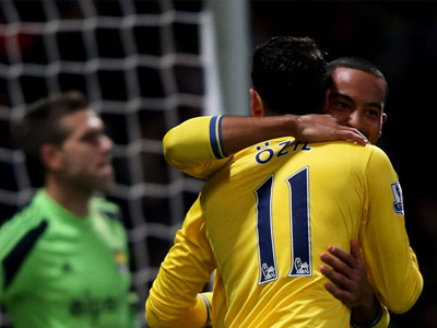 Πρώτη με ανατροπή η Άρσεναλ