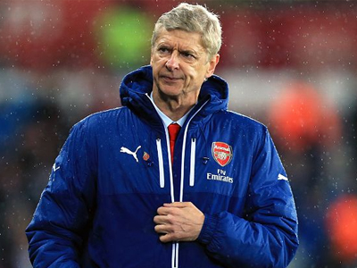 Ανοικτό παράθυρο για προσθήκη άφησε ο Βενγκέρ