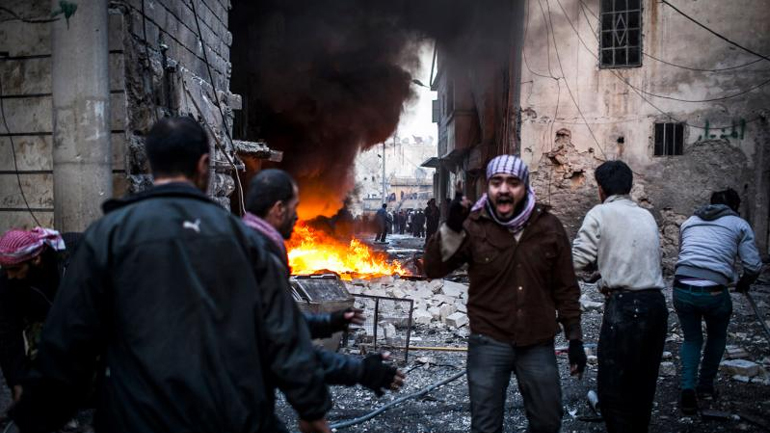 Μαίνονται οι μάχες καθεστωτικών – ανταρτών στη Συρία