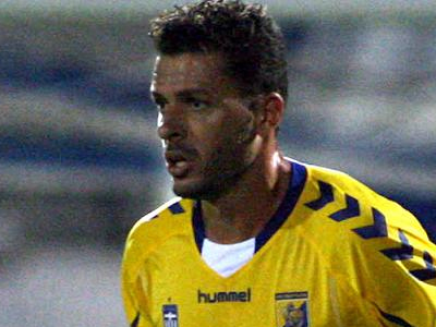 «Το αφιερώνω στους συμπαίκτες μου»