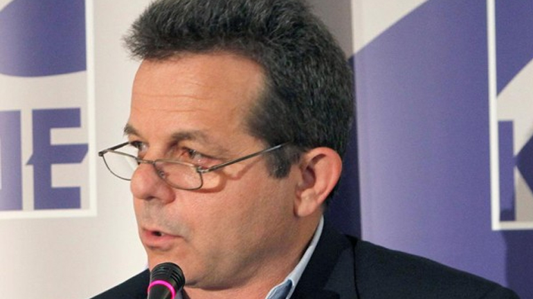 «Χαιρετίζω την επαναλειτουργία της δημόσιας ραδιοτηλεόρασης»