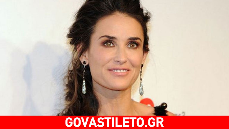 Demi Moore: Έτσι είναι το σώμα της στα 52 της χρόνια χωρίς photoshop!