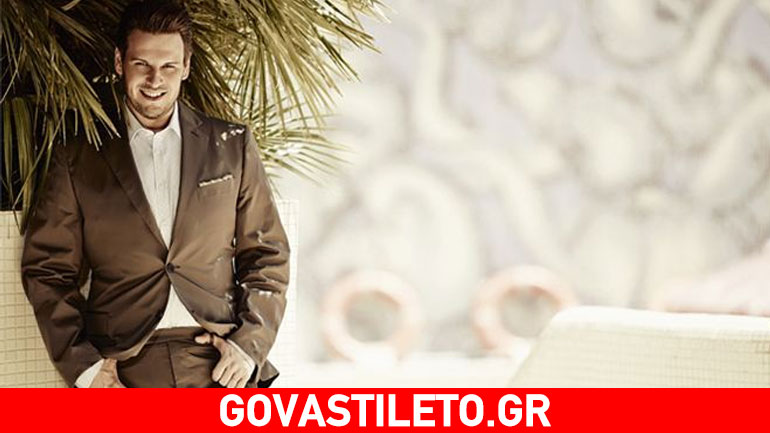 Ο Πάνος Κιάμος τραγουδάει για τα παιδιά του Make-A-Wish!