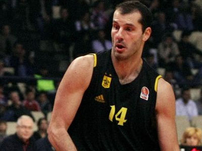 Ανανέωσε ο Κακιούζης!