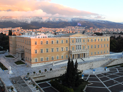 Με τη μορφή του κατεπείγοντος η ρύθμιση για τους πλειστηριασμούς